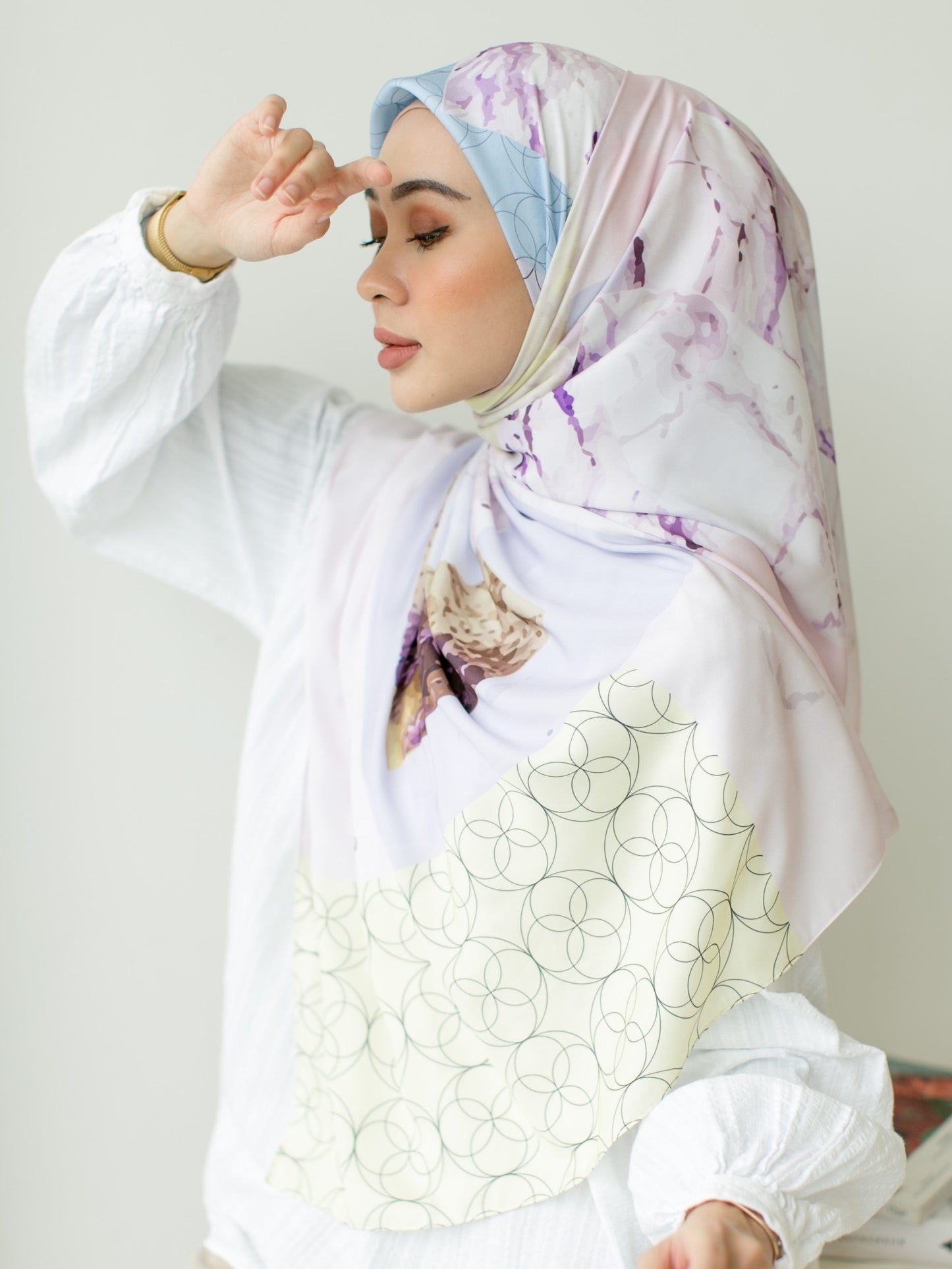 MARBLE in CHARMING (SQUARE)